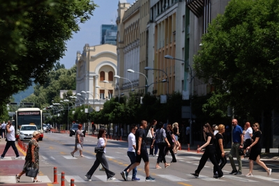 (FOTO) Manje djece, manje radnika, VIŠE STARIJIH: Brojke zvone na uzbunu, Srpska za četiri godine ostala bez 22.000 stanovnika