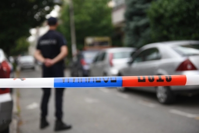 NOŽEM UBO MLADIĆA Uhapšen tinejdžer zbog pokušaja ubistva, žrtvi se bore za život