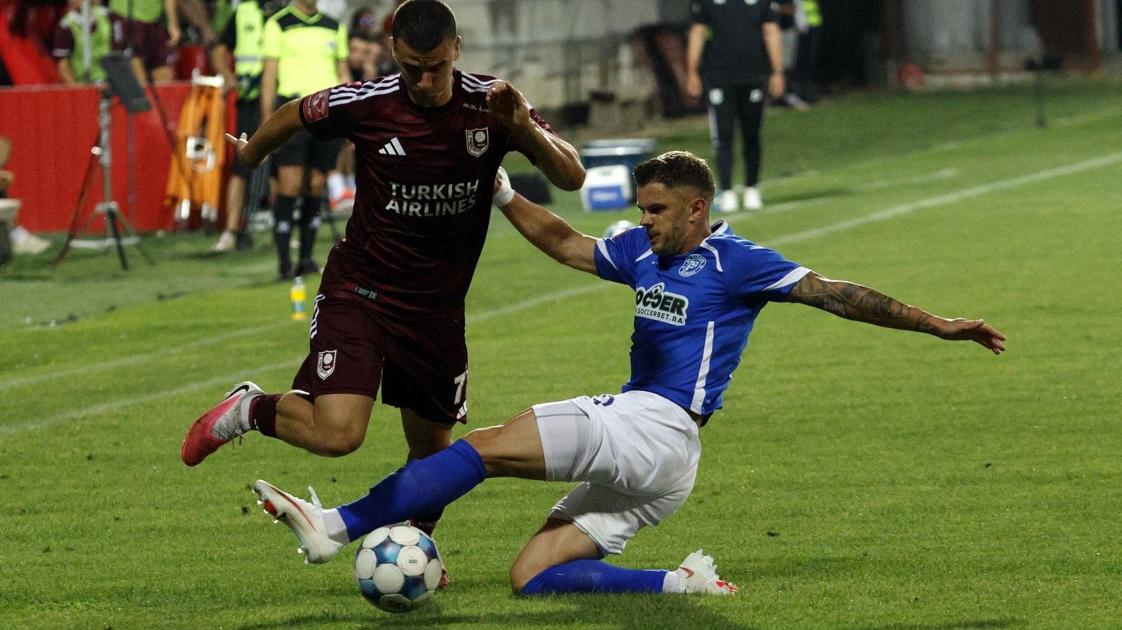 Kome prijete suspenzije: Jedan karton mogao bi skupo koštati Sarajevo pred derbi