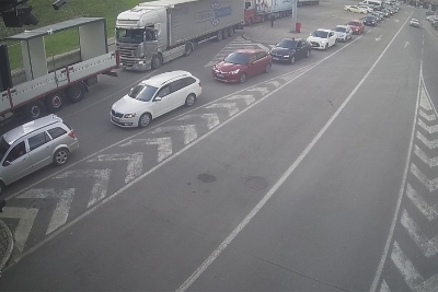 Gužve na granicama pred Prvi maj: Pogledajte gdje su najveće kolone