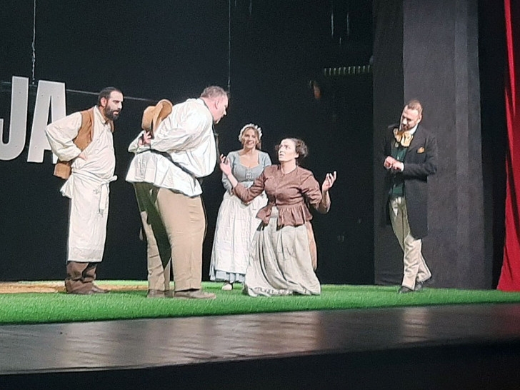 U predstavi „Zla žena” niko nije nevin