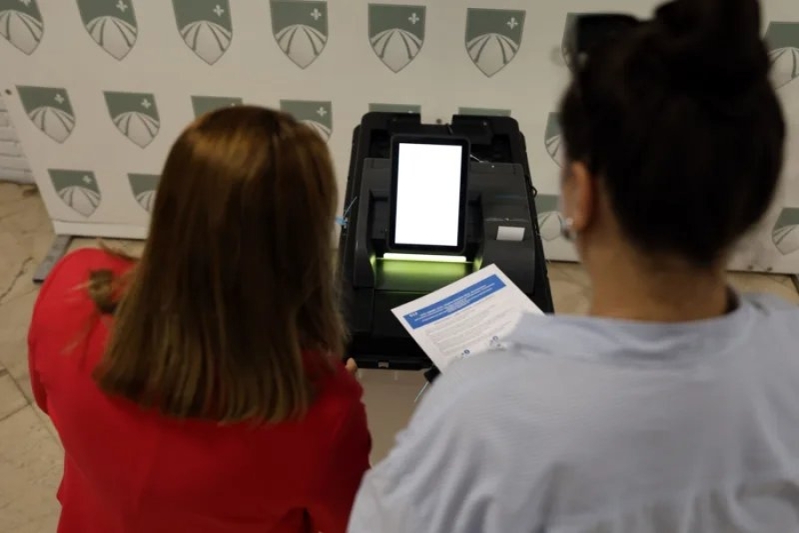 SKENERIMA I BIOMETRIJOM PROTIV IZBORNIH KRAĐA: Može li tehnologija sutra srušiti crnu statistiku prethodnih izbornih godina?
