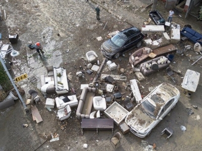 Istanbul: Obilne kiše i poplave, vlasti zatvorile škole, pozvale građane da ne izlaze (VIDEO)