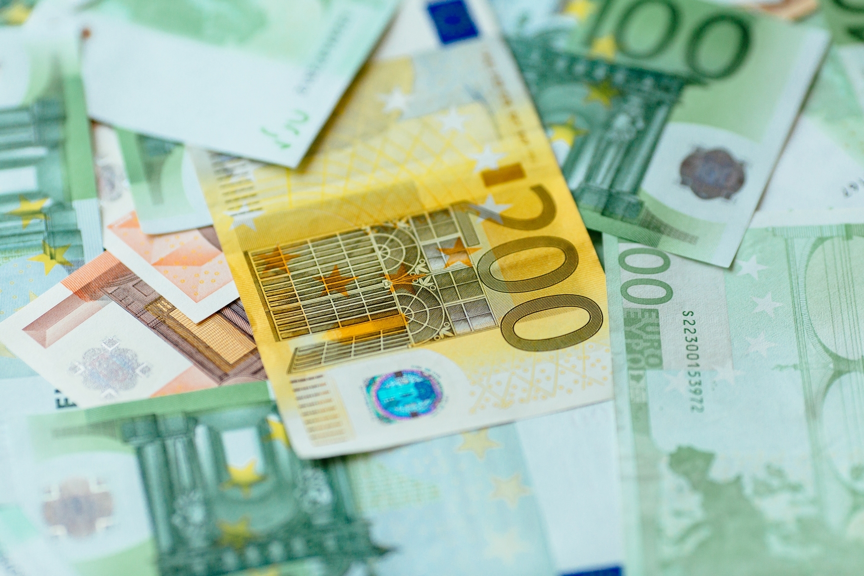 EVO KO ZARAĐUJE NAJVIŠE, A KO NAJMANJE Minimalci u Evropi razlikuju se i za više od 2.000 evra