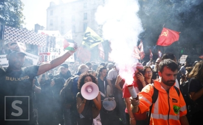 Veliki protesti širom Francuske: Stotine hiljada ljudi na ulicama, zabilježeni i sukobi