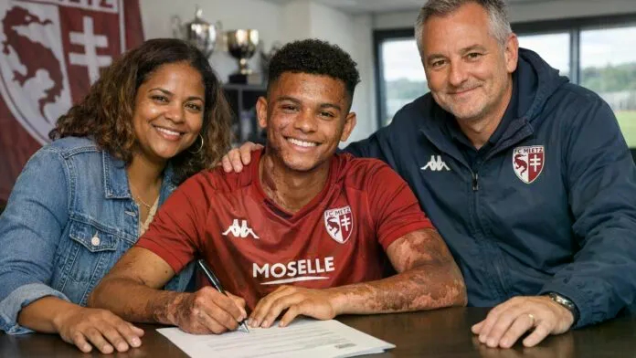 Mladi fudbaler preživio horor uz teške povrede pa potpisao ugovor iz snova