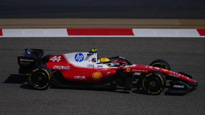Hamilton dočekao svojih pet minuta: Britanac stigao do prvog trijumfa za Ferrari
