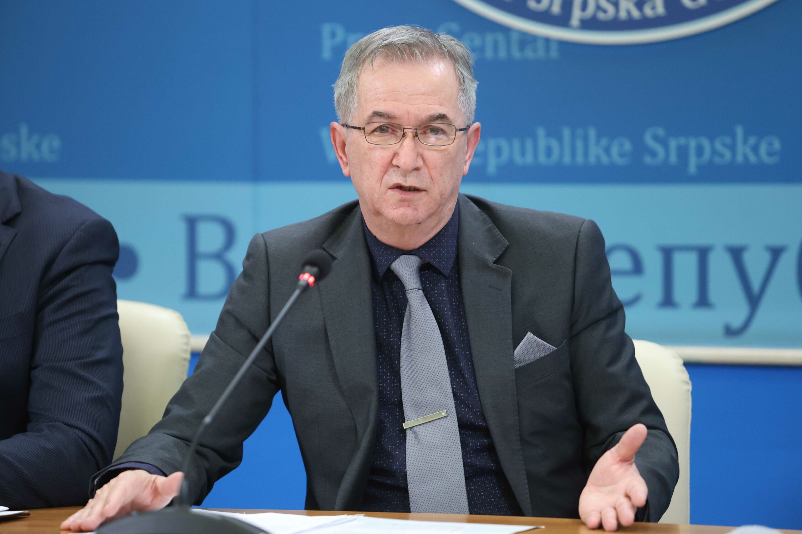 "Kao gimnazijalac sam maštao da budem ginekolog" Ministar u Vladi Republike Srpske 5 godina bio taksista