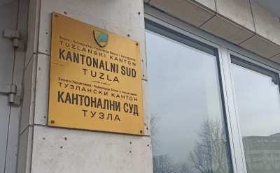 Potvrđena presuda Kantonalnog suda Tuzla: Tri godine zatvora muškarcu zbog prevara sa stanovima
