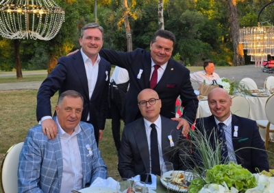 (VIDEO) I DODIK STIGAO NA SLAVLJE: Visoke zvanice na svadbi Stevandićevog sina