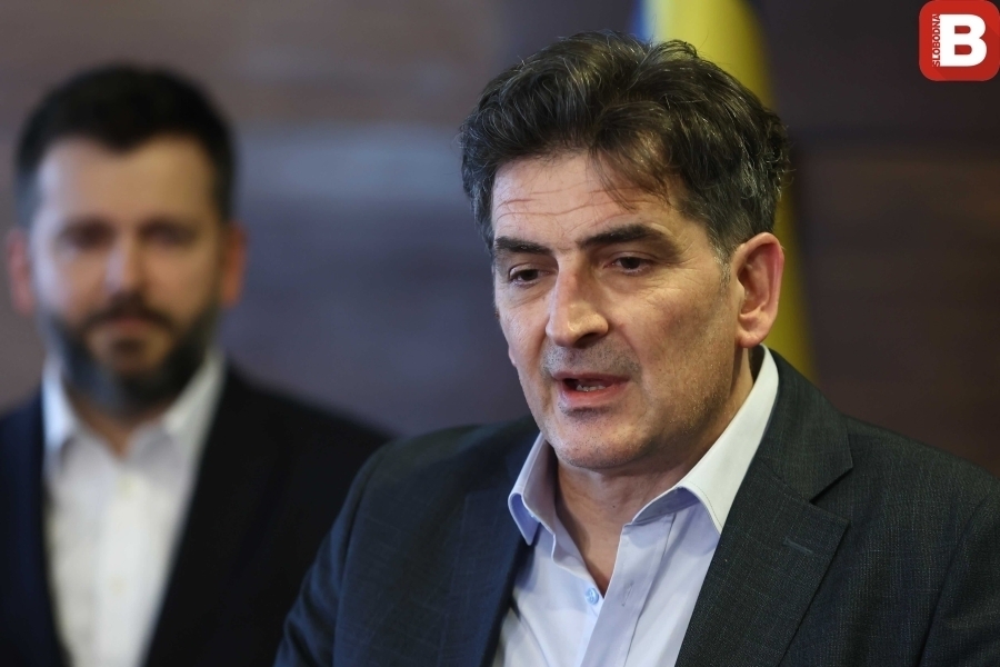 TRAŽI SE HITNA OBUSTAVA ISPLATA: KO SDA protiv dodjele miliona privatnim kompanijama