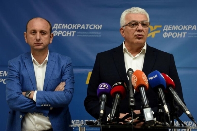 'PAO ĆAĆA, ŠTA ĆE DJECA': Na kušnji i mreža Vučićevih poltrona u Crnoj Gori - 'Potpuno će nestati'