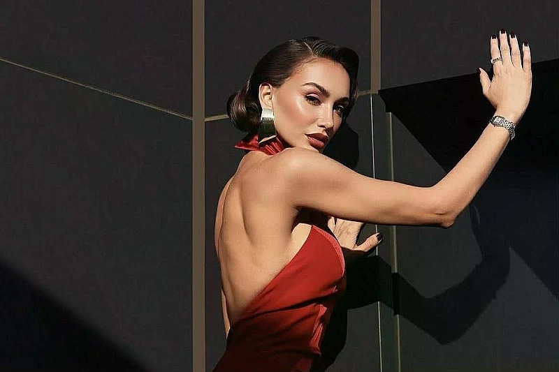 Emina Jahović otkrila kako održava vitku liniju: Povremeno ništa ne jede 48 sati
