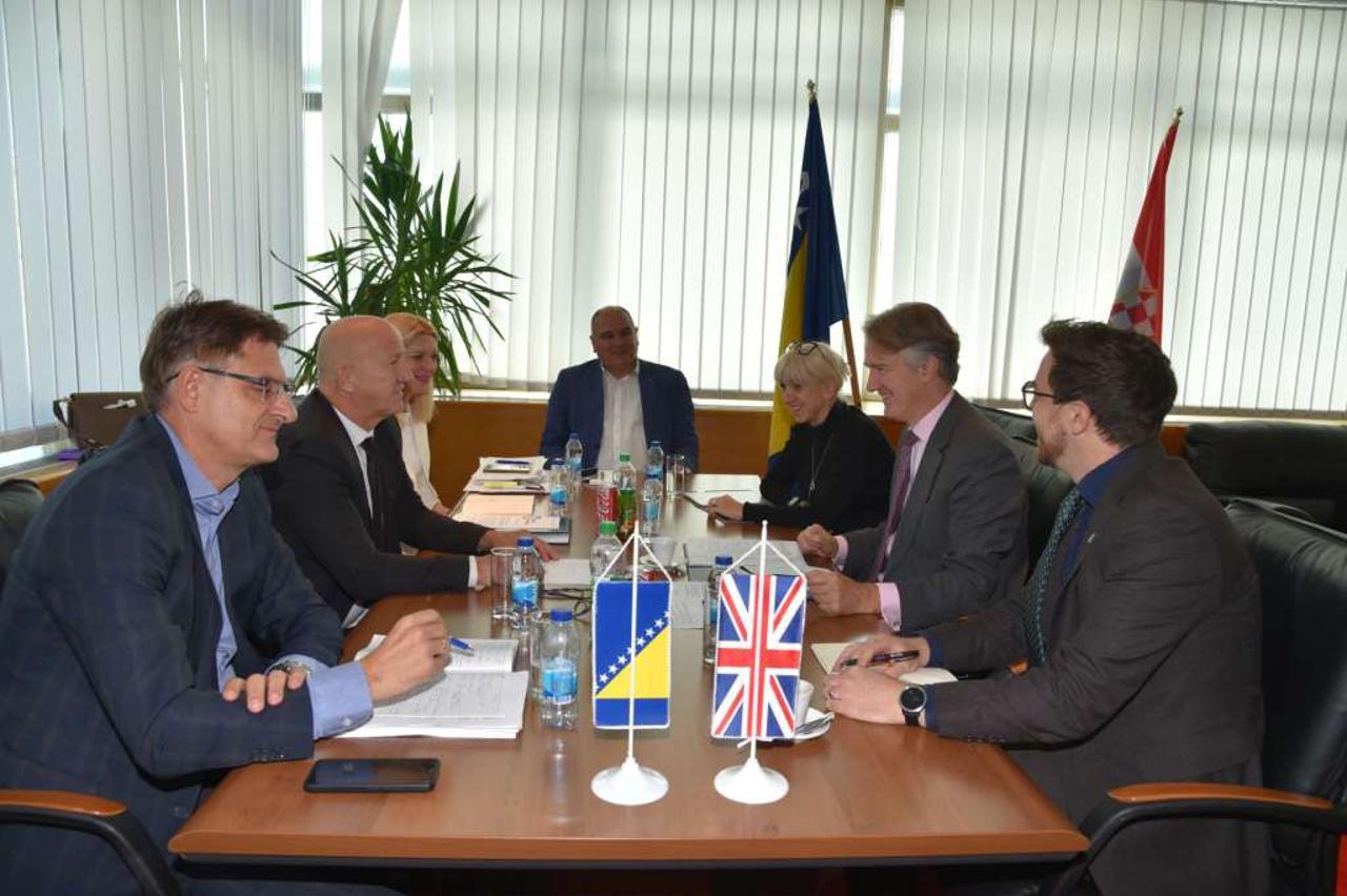 Bošnjak i Reilly: Nastavak suradnje BiH i Velike Britanije u oblasti sigurnosti