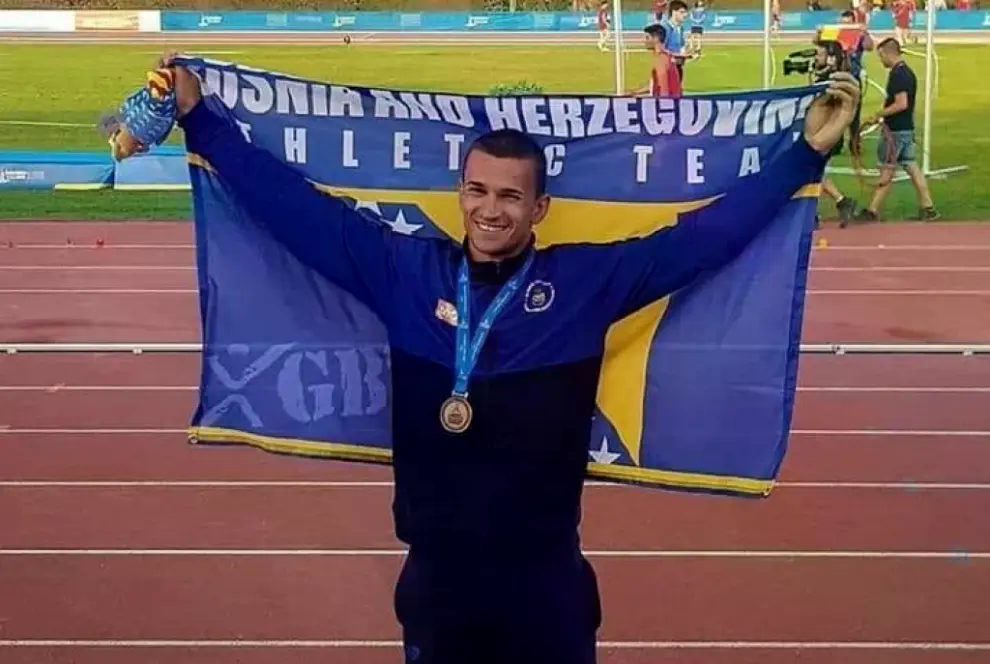Abedin Mujezinović osvojio bronzu i ponovio uspjeh Amela Tuke