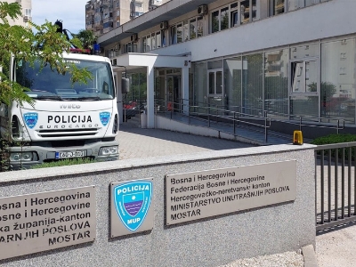 Uzbuna u Hercegovini: Prijetnje bombama u više škola