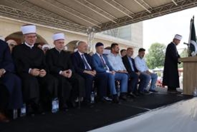 Veliki dan za Cazin i Krajinu: U Miostrahu održana svečanost „Temelj džamije“ (FOTO)