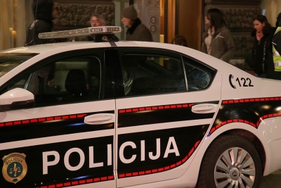 Drama u Tuzli: Tokom noći zapaljena 3 vozila, u toku je uviđaj