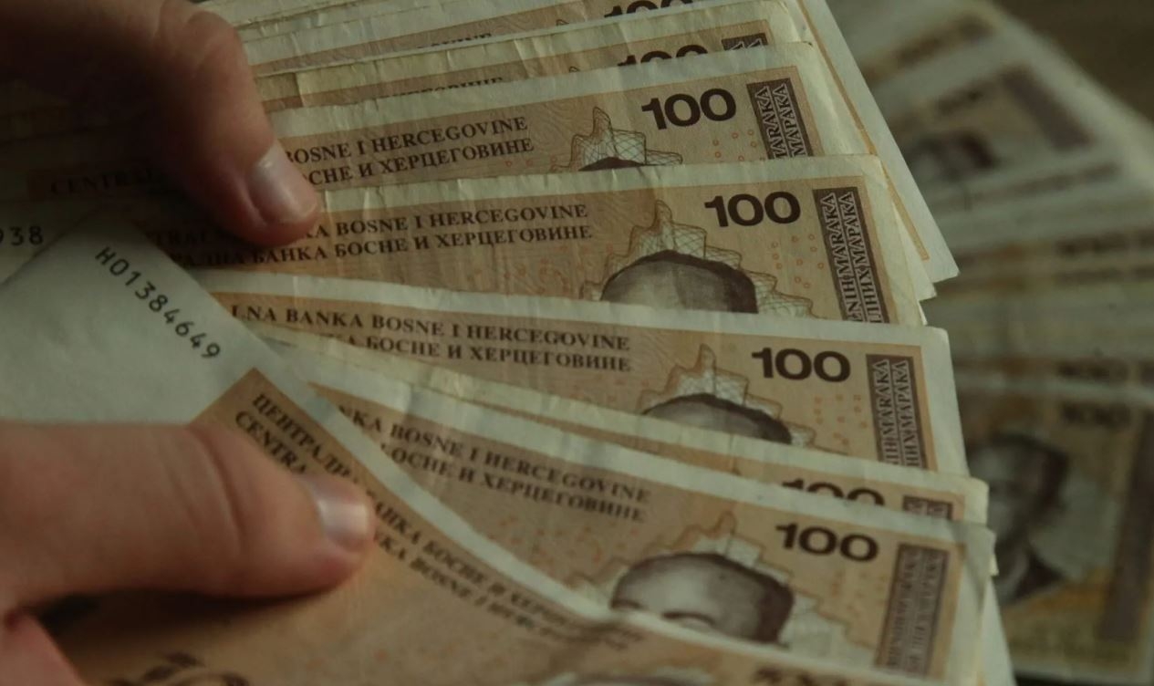 Naknade za porodiljsko odsustvo mogle bi biti povećane