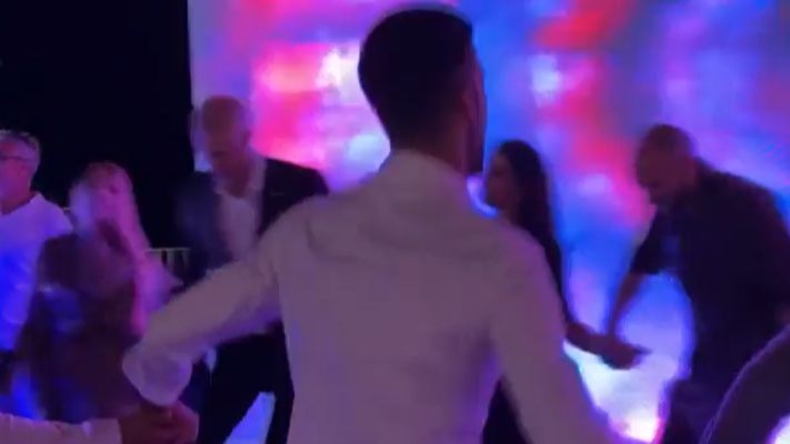 Video / Novak Đoković zaigrao kolo na Lovćenu: Snimak oduševio region