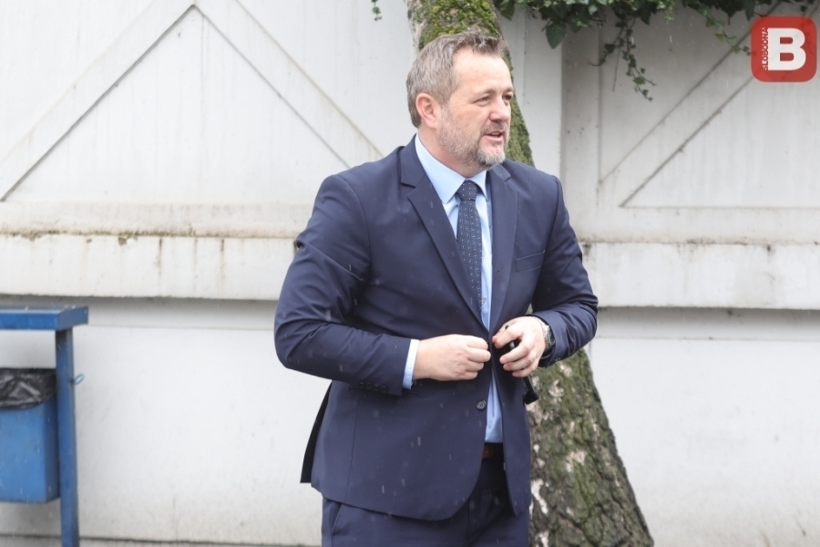 'OVO JE SLOM KOALICIJE OČAJNIKA': Prva reakcija Ogreševića nakon sudske odluke koja vraća staru Vladu USK