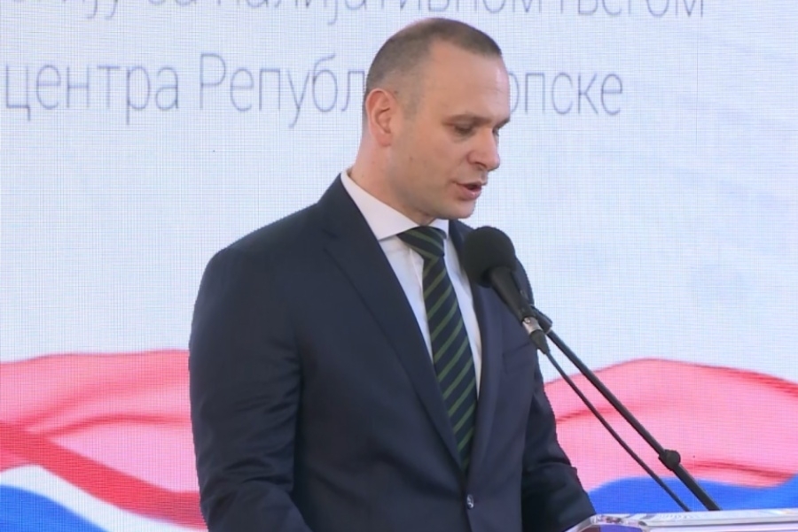PRESIJEČENA VRPCA, A PACIJENTI PREPUŠTENI PORODICAMA: Zašto palijativna njega na UKC-u RS još ne radi? (VIDEO)