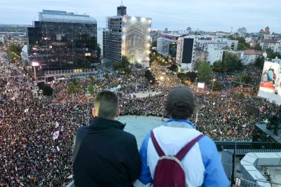 „Niko nas nije slušao“: Zašto generacija Z predvodi proteste širom Evrope