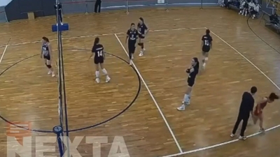Video / Snimak nasilja šokirao javnost: Trener udario maloljetnu odbojkašicu u glavu