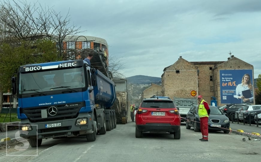 Mašine izašle na teren: Nastavljaju se radovi u centru Sarajeva