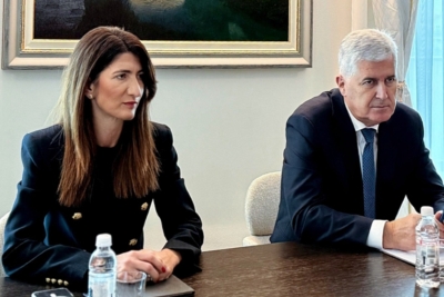 POGLEDAJTE ČEGA SE ČOVIĆEV HDZ DOSJETIO: Darijana Filipović dobila armiju lažnih pratilaca iz...