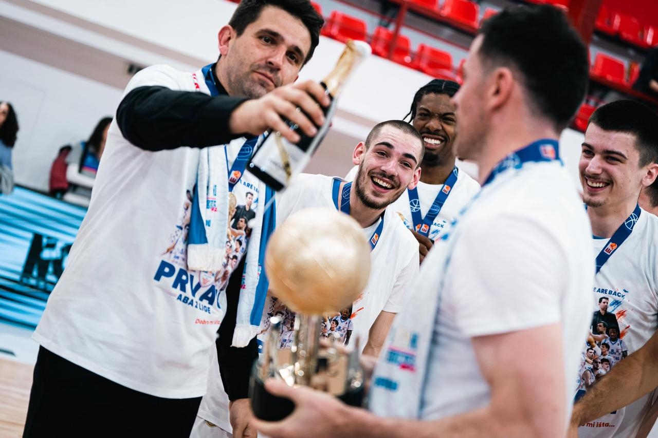 Marijan Bagarić za VEČERNJAK o povratku HKK Široki u ABA ligu, momčadi, pojačanjima...