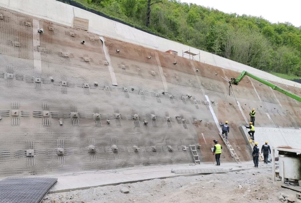 AZVIRT: Pružićemo podršku porodicama poginulih, sva trojica su radili za zeničku firmu podizvođača