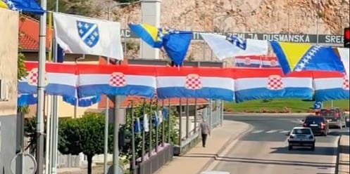 U Stocu postavljene bh. i hrvatske zastave uoči početka Mundijala
