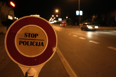 Pojačana kontrola u Gradišci: Zbog dugova i prekršaja 3 vozača OSTALA BEZ AUTOMOBILA