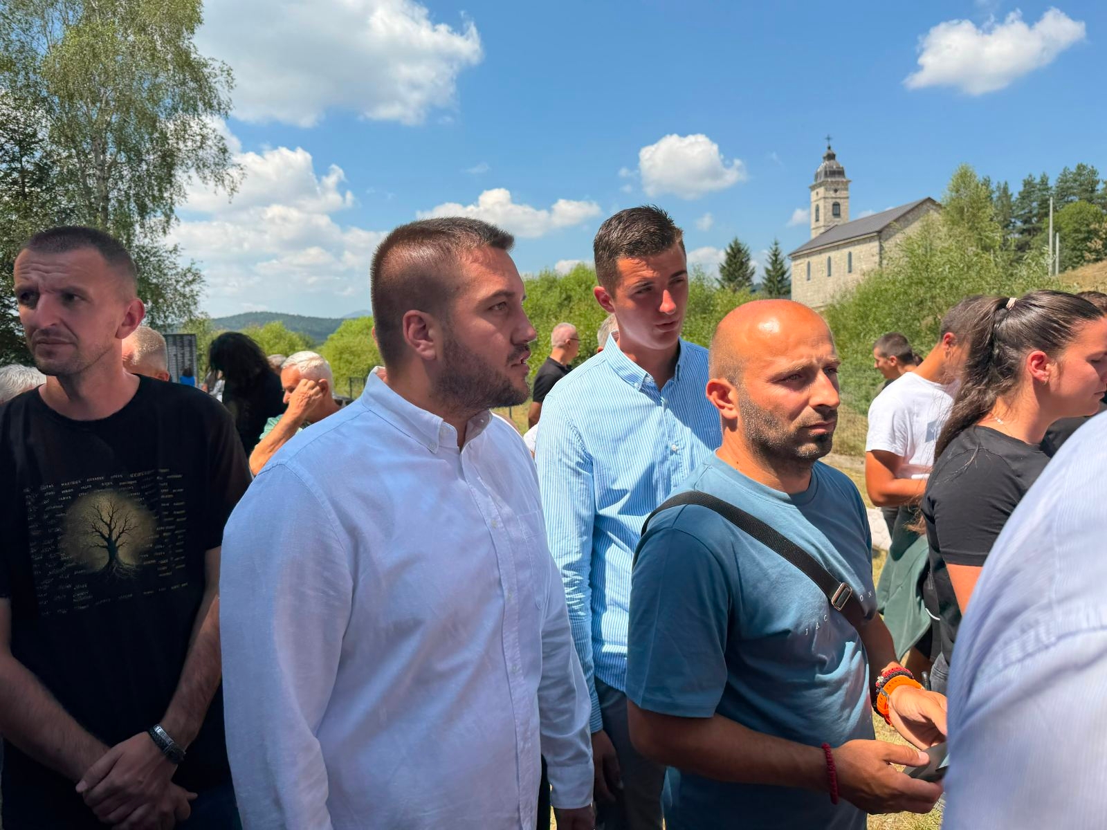 (FOTO) "Nacionalni identitet nema cijenu" Drinić poslao snažnu poruku iz Donjeg Vukovskog kod Kupresa