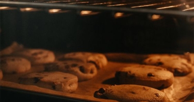 Položaj rešetke u rerni i te kako je važan: Nije svejedno gdje pečete jelo