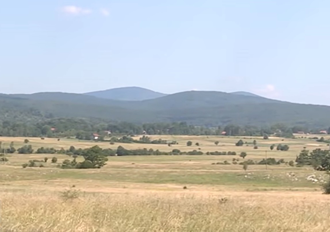 (VIDEO) Mještani ne traže objašnjenja, već vodu: Kada će biti riješen problem sa vodosnabdijevanjem tokom ljeta u Krnjeuši kod Bosanskog Petrovca