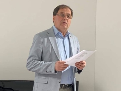 Miladin Berić za "Glas": Navijanje je tupi ugao satire