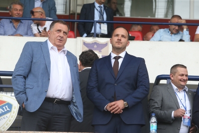 (FOTO, VIDEO) Bolje da se ugrizao za jezik: Da li je ovo evropski Borac čiji je Milorad Dodik tvorac