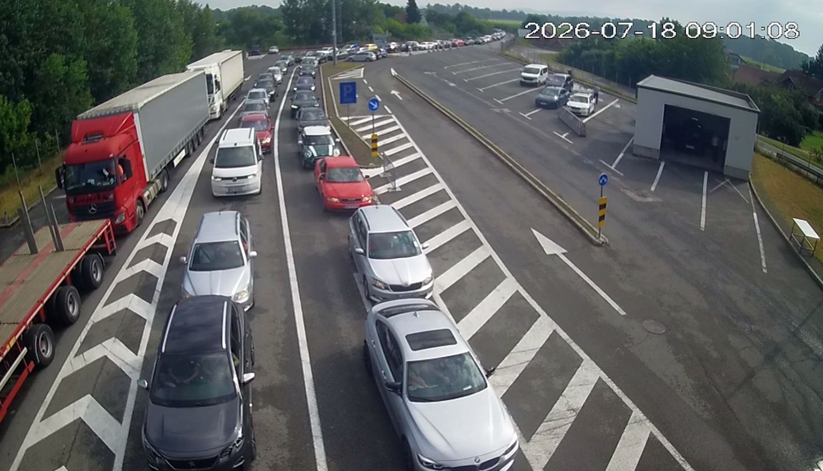 Alarm za vozače: Pojačana frekvencija vozila na većini prelaza