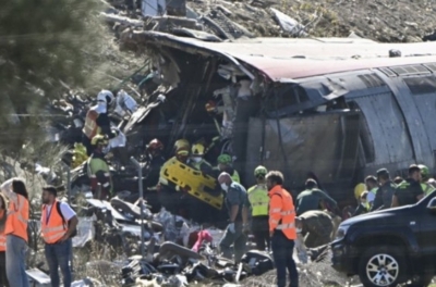 STRAŠNA TRAGEDIJA U ŠPANIJI: Broj poginulih u sudaru brzih vozova naglo porastao, strahuje se da ovo nije konačan bilans