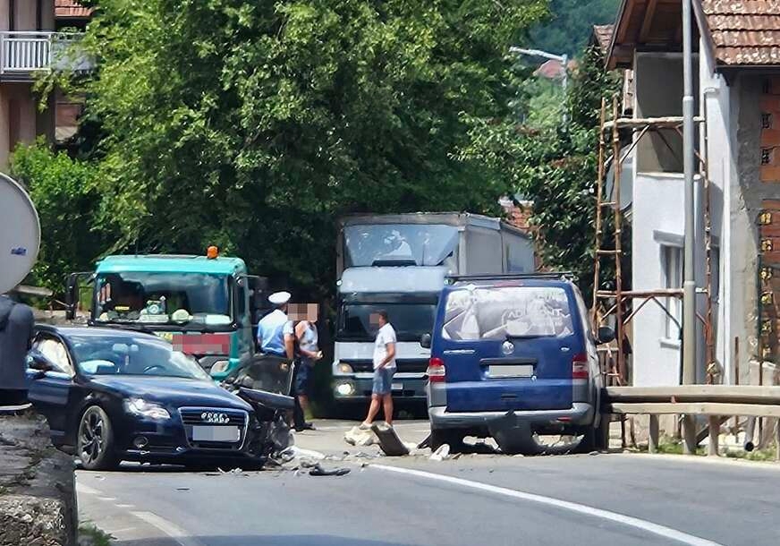 Žestok sudar na putu Zvornik-Milići, nastao kolaps
