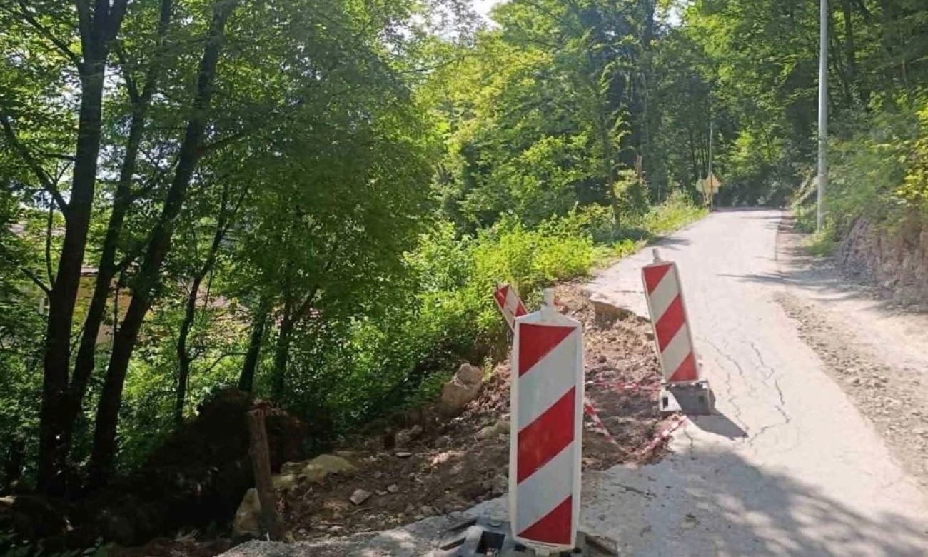 Bistrica u opasnosti: Porodice žive ispod odrona koji se ne zaustavlja