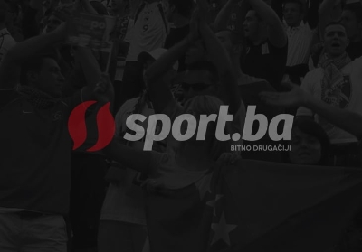 Novak urlao na svoj boks, bio van sebe: Umuknite, neću riječ da čujem! Šuti, molim te, i ti!