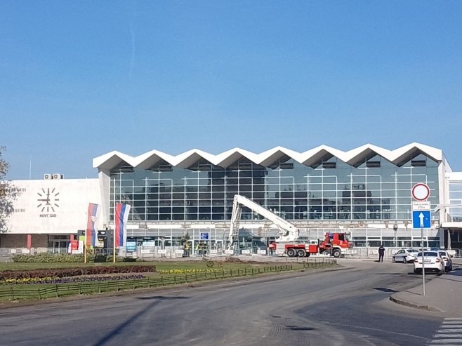 Članu porodice stradale u padu nadstrešnice 90.000 evra za nematerijalnu štetu