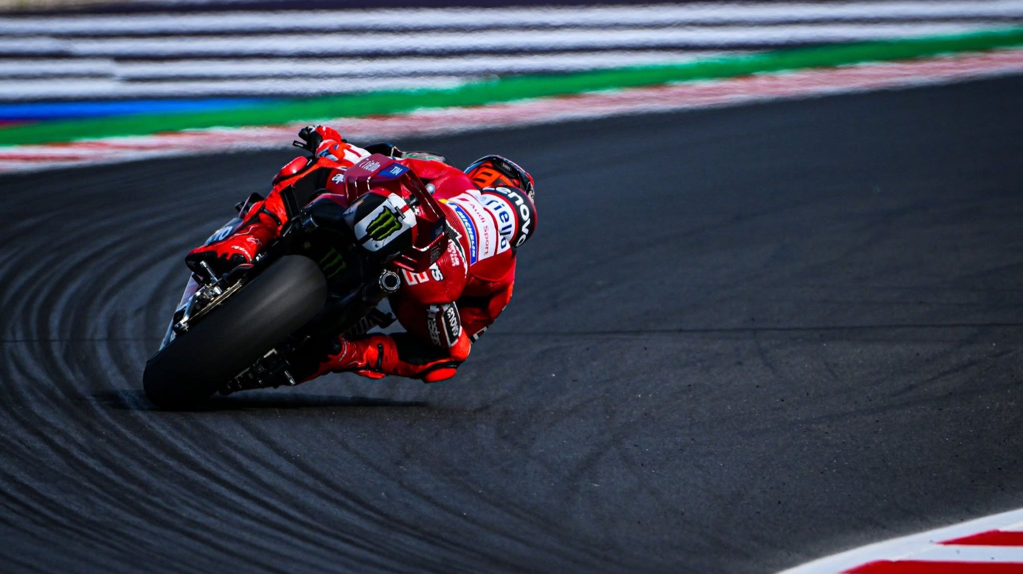 Mark Markez slavio u Mizanu i preuzeo lidersku poziciju u Moto GP-u