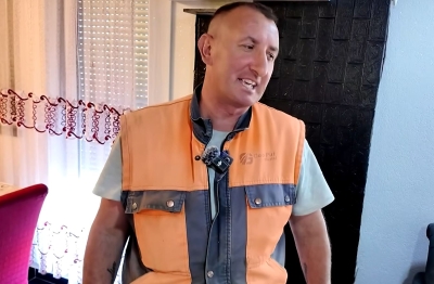 Hasana ostavila žena i otišla kod komšije: On tvrdi da su za sve krive društvene mreže