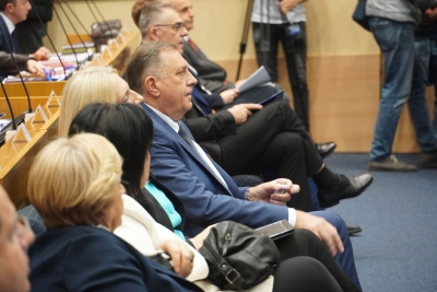 Sve po Dodikovoj mjeri: Vlast u Srpskoj zakone NSRS-a koristi kako i kada joj odgovara