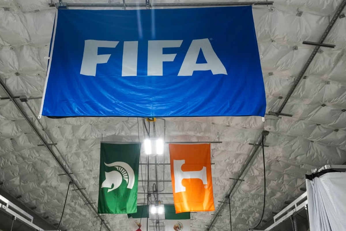 Skandal pred Mundijal: FIFA zabranila historijsku zastavu, slijede tužbe