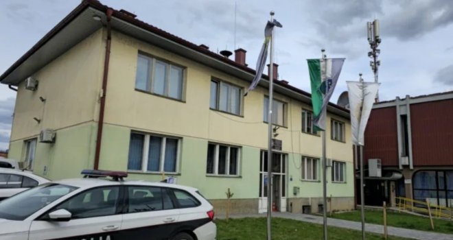 Hapšenja u Velikoj Kladuši: Maloljetnik osumnjičen za silovanje, druga osoba za ubistvo